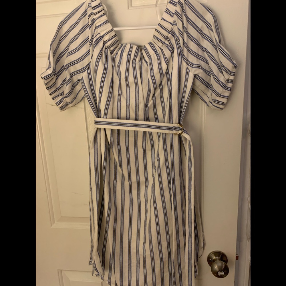 Off the shoulder Michale Kors dress.